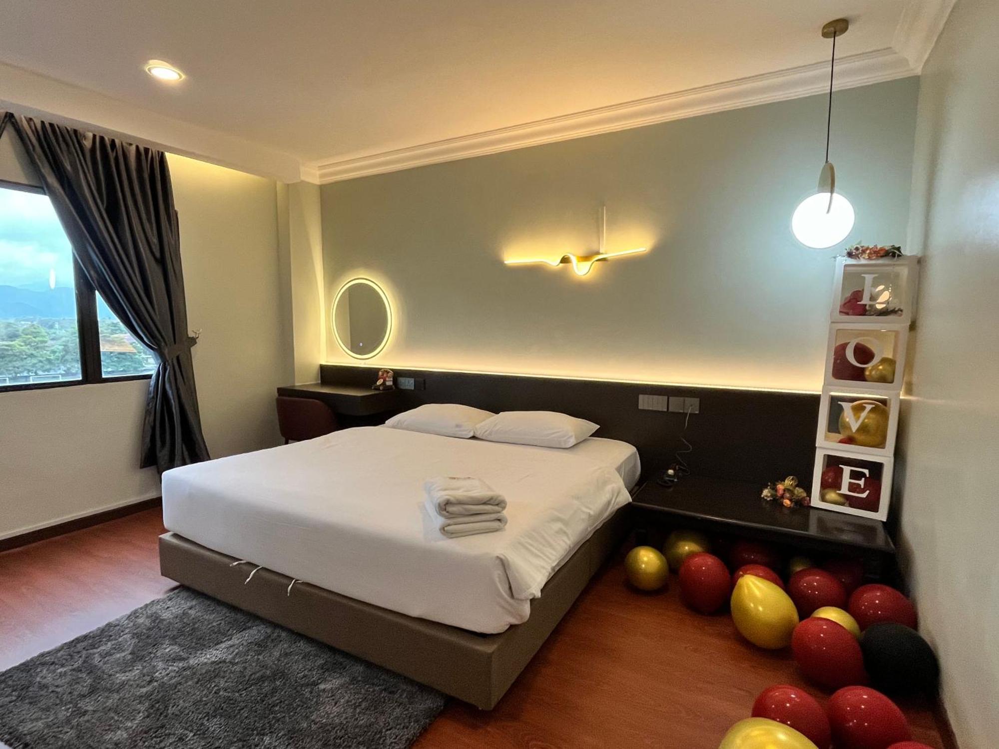 Fair Park Hotel Ipoh Exteriör bild