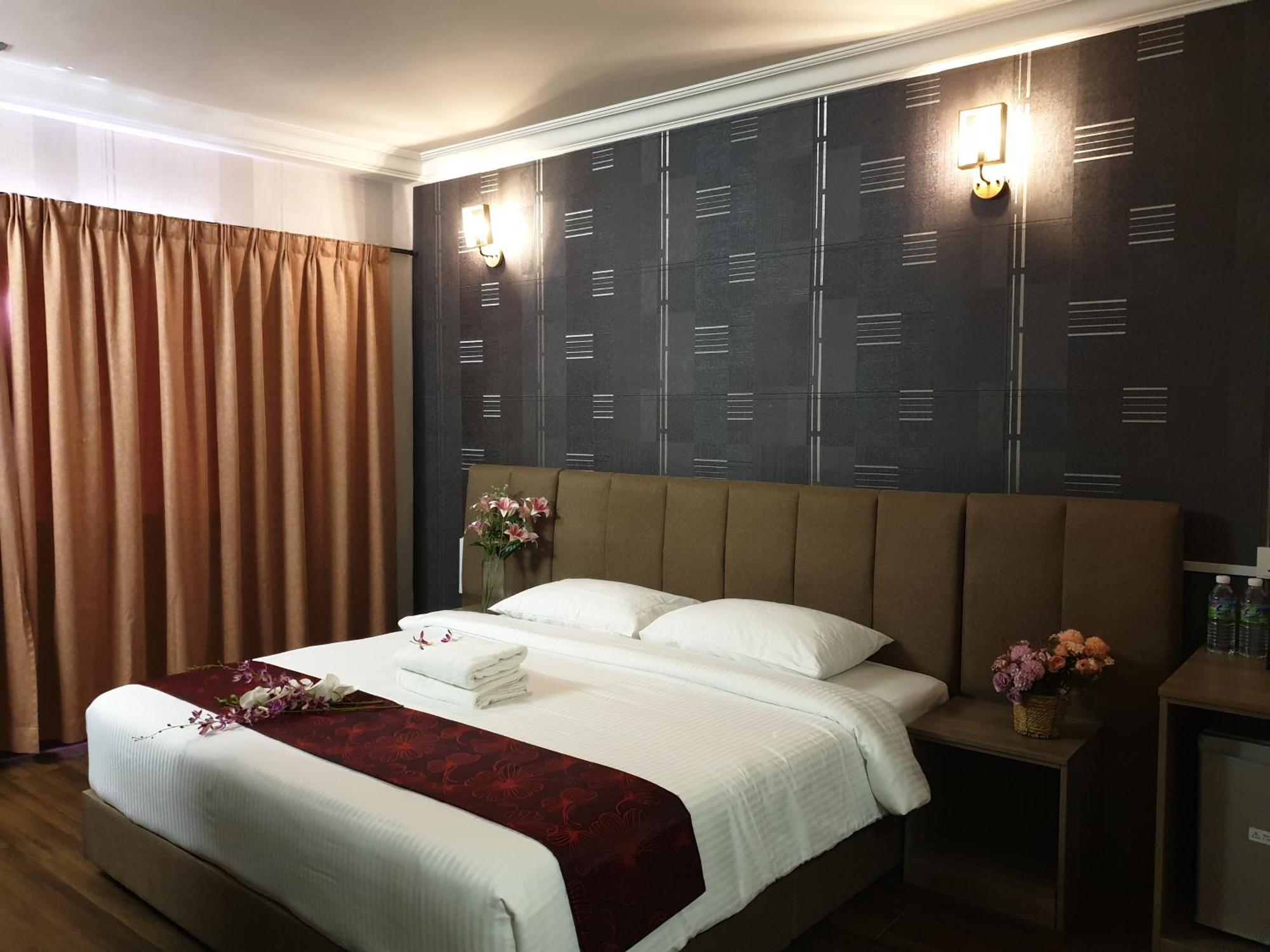 Fair Park Hotel Ipoh Exteriör bild